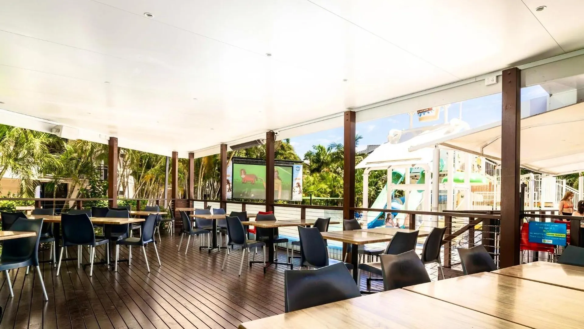 Luxe Escape & Family Attractions Apartment Gold Coast Australia