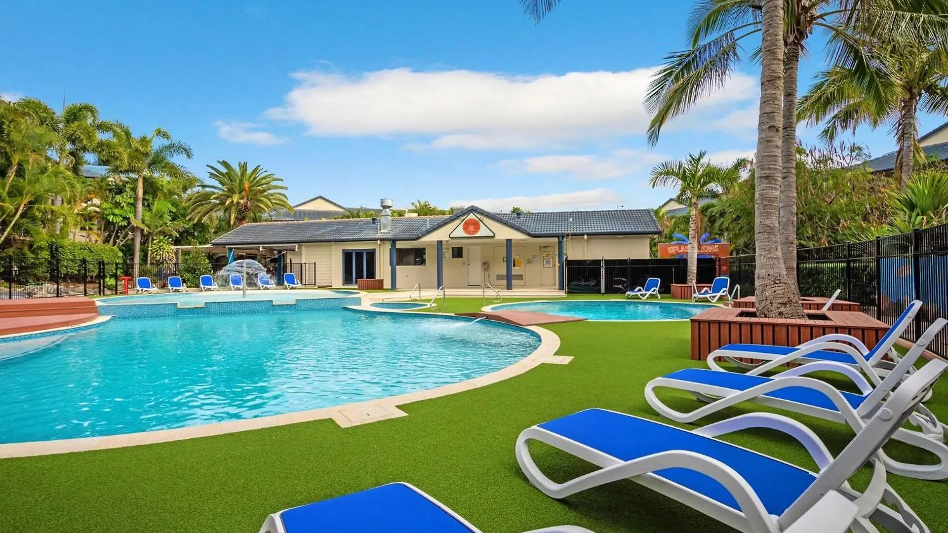 Luxe Escape & Family Attractions Apartment Gold Coast Australia